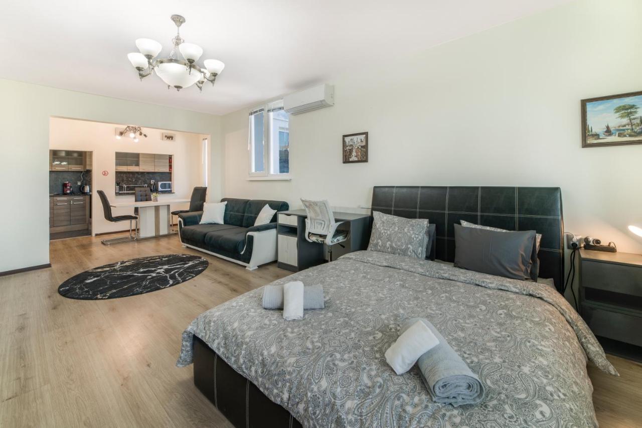 Apartment Sunny #1 Sofia