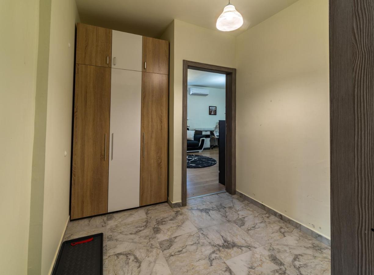 Sunny #1 Apartment *